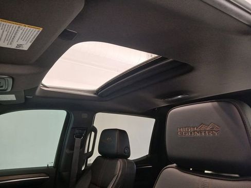 Used 2023 Chevrolet Silverado 1500 High Country w/ High Country Premium Package image 27