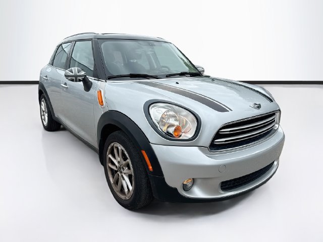 Used 2015 MINI Cooper Countryman FWD image 1