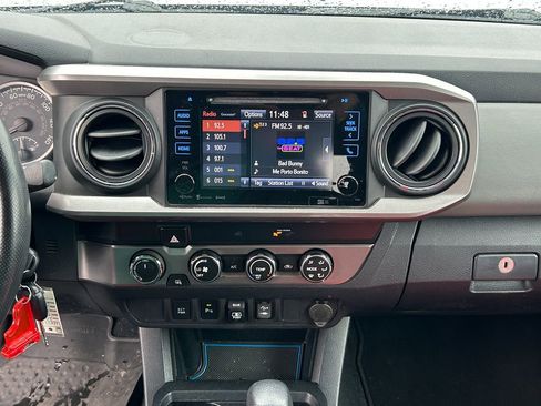 Used 2019 Toyota Tacoma SR5 image 15