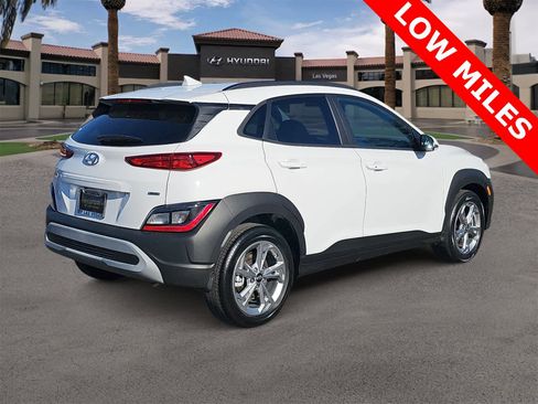 Used 2023 Hyundai Kona SEL image 8
