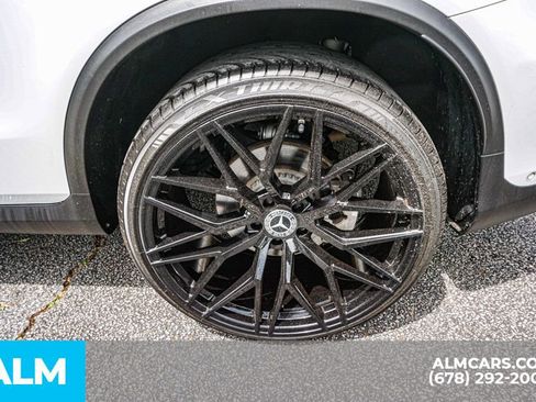 Used 2020 Mercedes-Benz GLC 300 image 17