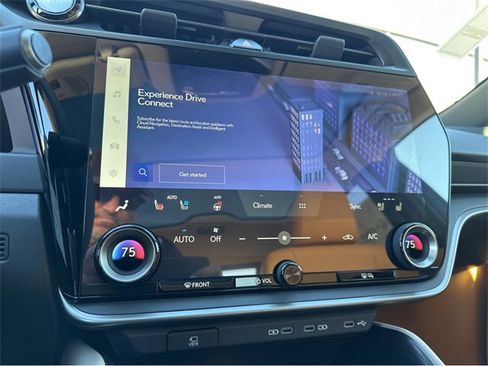 New 2026 Lexus RZ 350e image 9