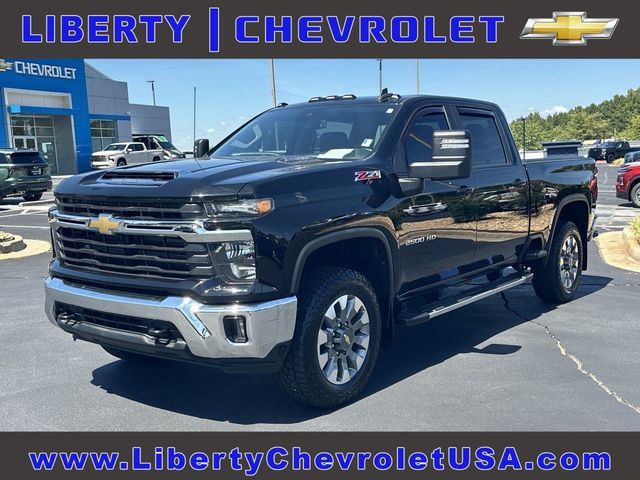 Certified 2024 Chevrolet Silverado 2500 LT AWD/4WD image 1