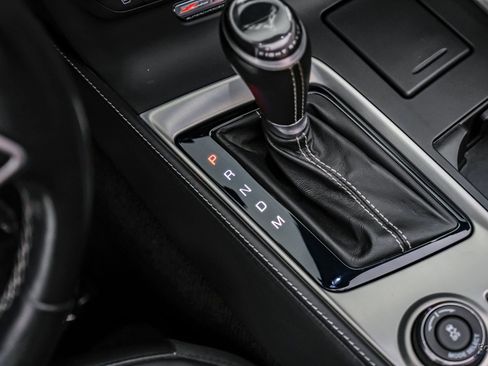 Used 2015 Chevrolet Corvette Z06 w/ 3LZ Preferred Equipment Group image 69