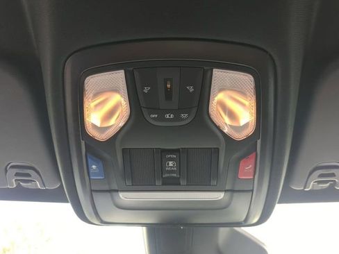 New 2026 RAM 1500 Express AWD/4WD image 21
