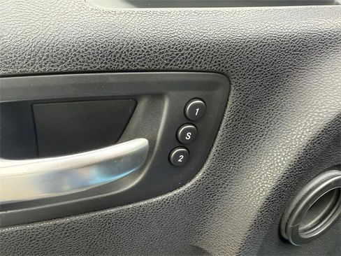 Used 2015 Dodge Charger R/T Scat Pack image 9