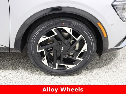 Used 2023 Kia Sportage SX image 5