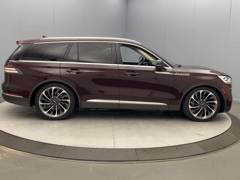 Used 2021 Lincoln Aviator Reserve w/ Equipment Group 202A AWD/4WD image 6