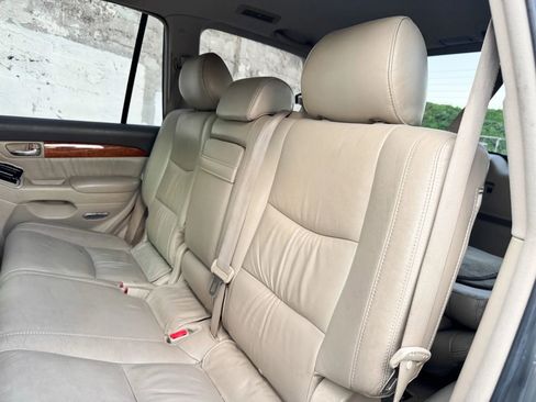 Used 2006 Lexus GX 470 AWD/4WD image 17