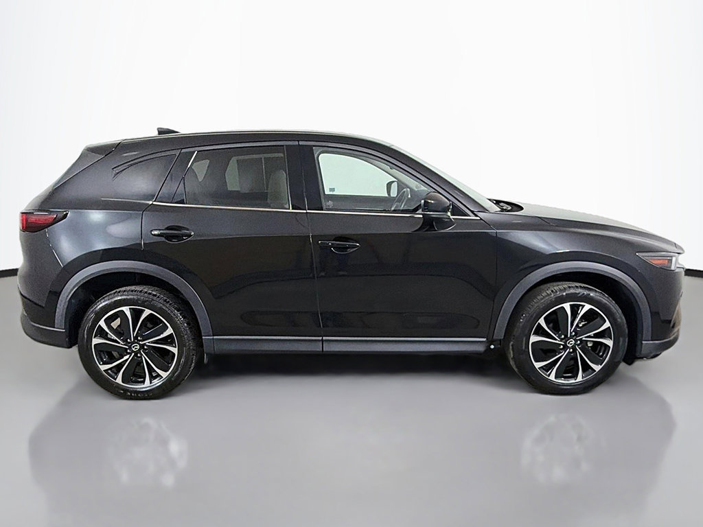 Used 2022 MAZDA CX-5 AWD 2.5 S w/ Premium Package image 16
