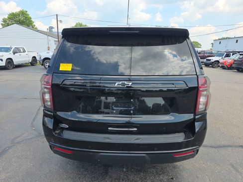Used 2024 Chevrolet Tahoe Z71 w/ Luxury Package AWD/4WD image 6