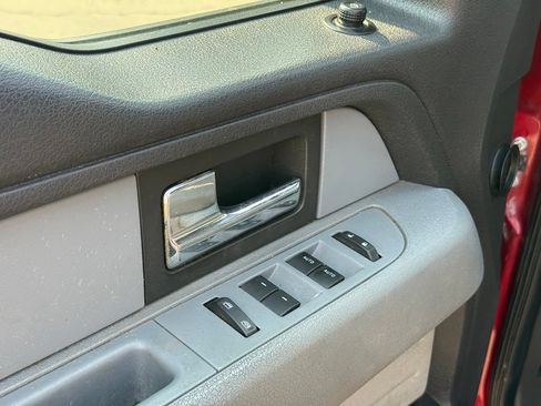 Used 2013 Ford F150 XLT w/ Luxury Equipment Group RWD image 13