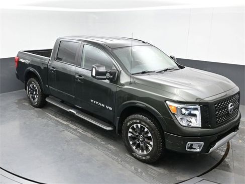 Used 2019 Nissan Titan PRO-4X w/ Pro-4x Convenience Package image 13