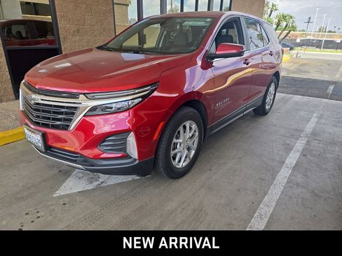Used 2022 Chevrolet Equinox LT FWD image 1