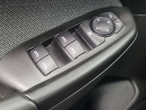 Used 2025 Chevrolet TrailBlazer LT AWD/4WD image 27