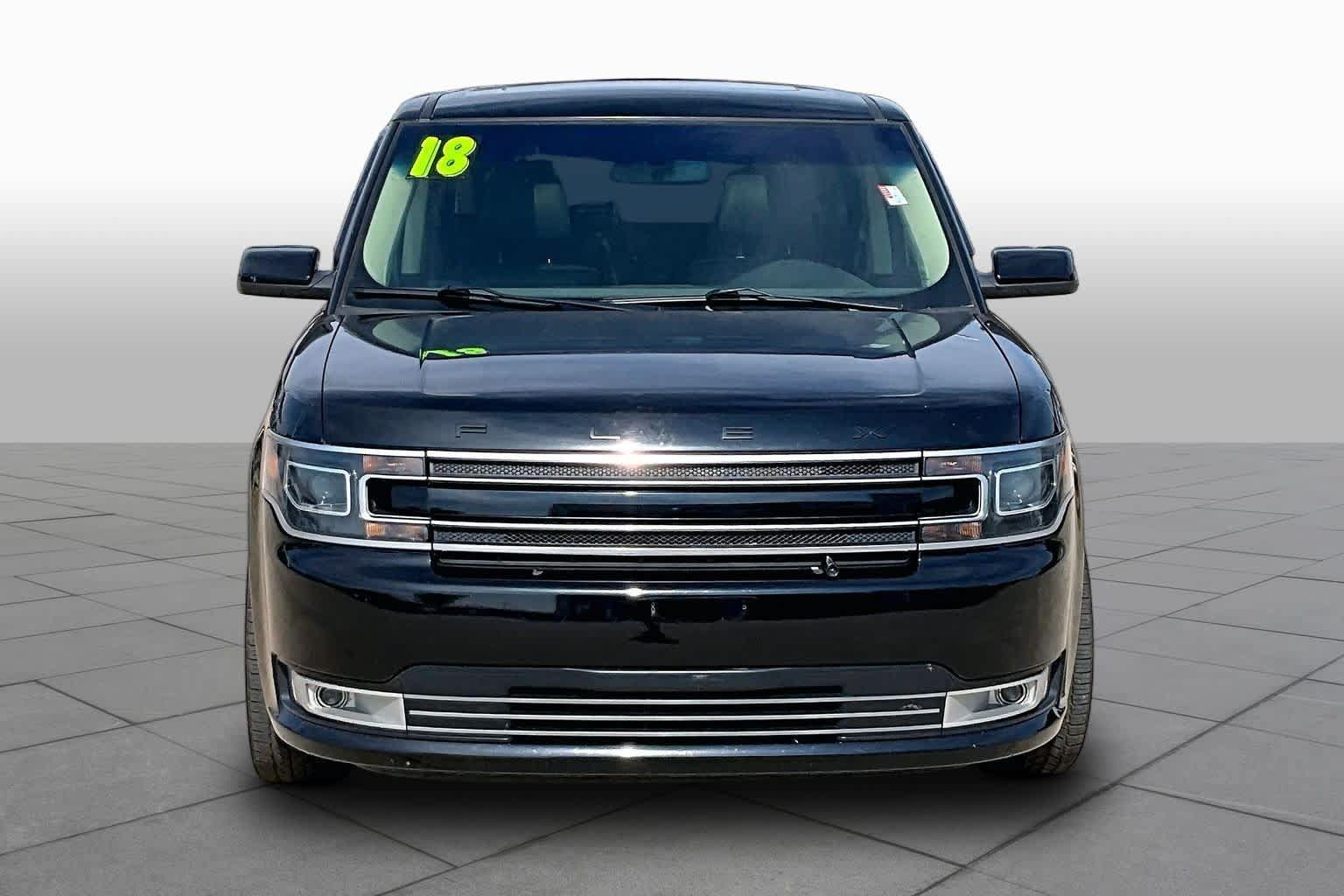 Used 2018 Ford Flex Limited w/ Limited Appearance Package AWD/4WD image 5