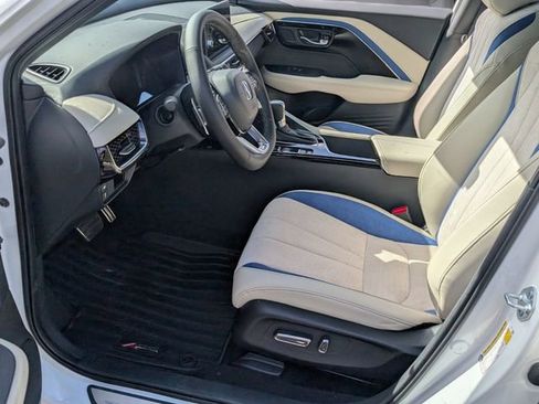 New 2026 Acura ADX A-Spec image 5