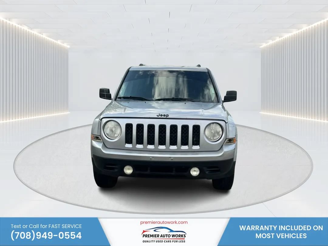 Used 2015 Jeep Patriot Sport FWD image 2