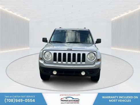 Used 2015 Jeep Patriot Sport FWD image 2