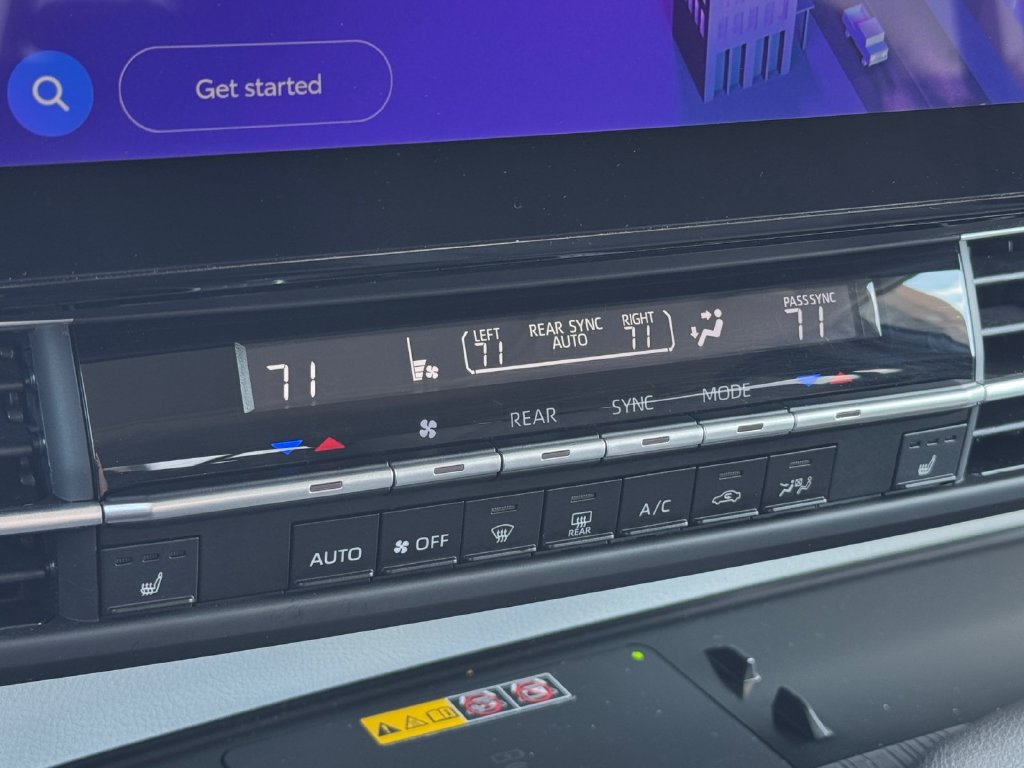 Certified 2025 Toyota Sienna XLE AWD/4WD image 23
