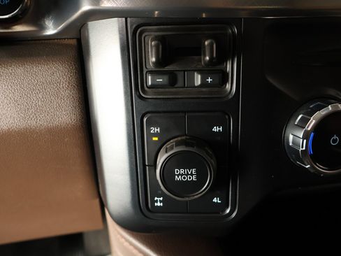 Used 2026 Ford F250 King Ranch AWD/4WD image 9