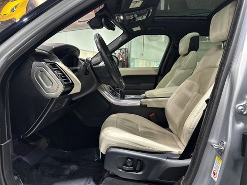 Used 2018 Land Rover Range Rover Sport HSE AWD/4WD image 12