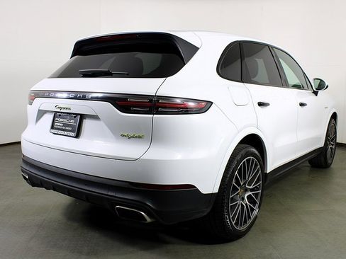 Used 2019 Porsche Cayenne E-Hybrid image 7
