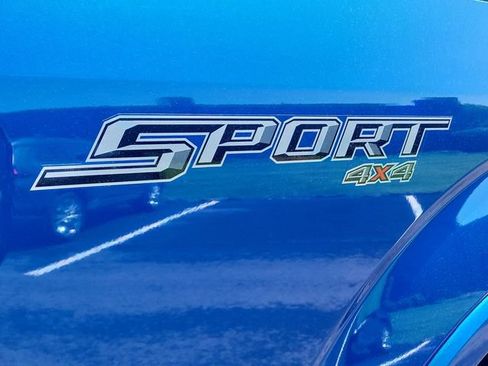 Used 2018 Ford F150 XLT w/ Equipment Group 302A Luxury AWD/4WD image 10