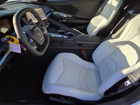 New 2026 Chevrolet Corvette Stingray Coupe w/ Z51 Performance Package image 10