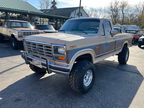 Used 1986 Ford F150 4x4 Regular Cab image 2