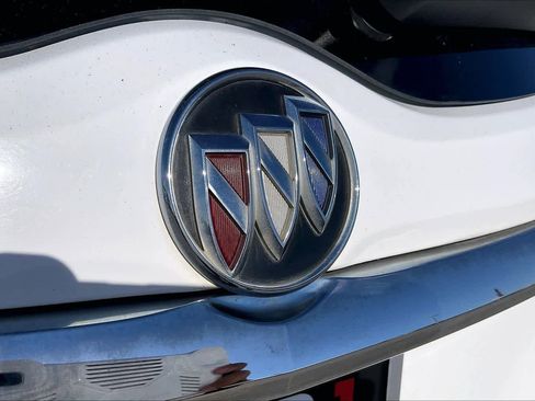 Used 2019 Buick Enclave Essence image 30