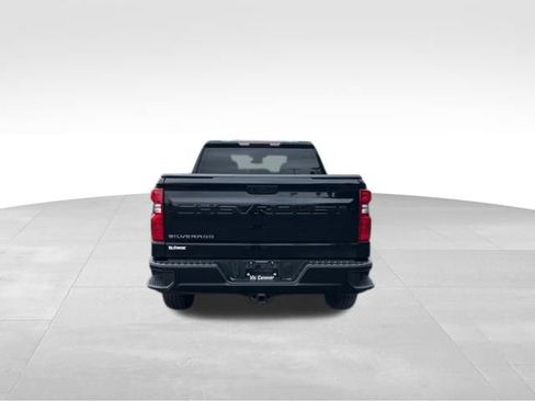 Used 2023 Chevrolet Silverado 1500 W/T w/ WT Value Package image 4