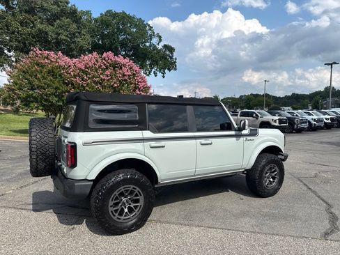 Used 2021 Ford Bronco Outer Banks AWD/4WD image 3