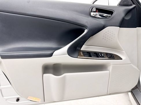 Used 2012 Lexus IS 250 w/ Premium Pkg Value Edition RWD image 19
