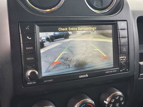 Used 2017 Jeep Patriot Sport w/ Power Value Group FWD image 12