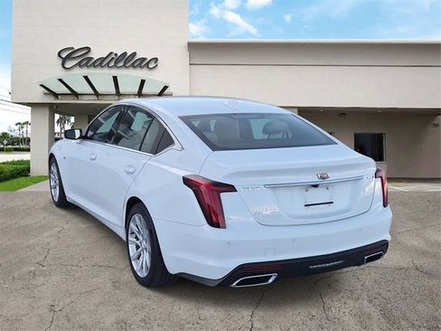 Certified 2022 Cadillac CT5 Luxury image 3