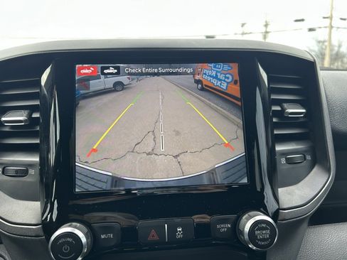 Used 2023 RAM 3500 Tradesman image 21