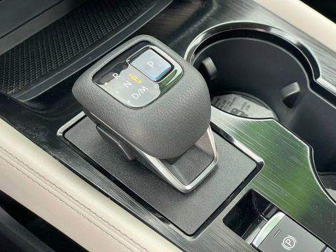 Used 2023 Nissan Rogue SL image 19