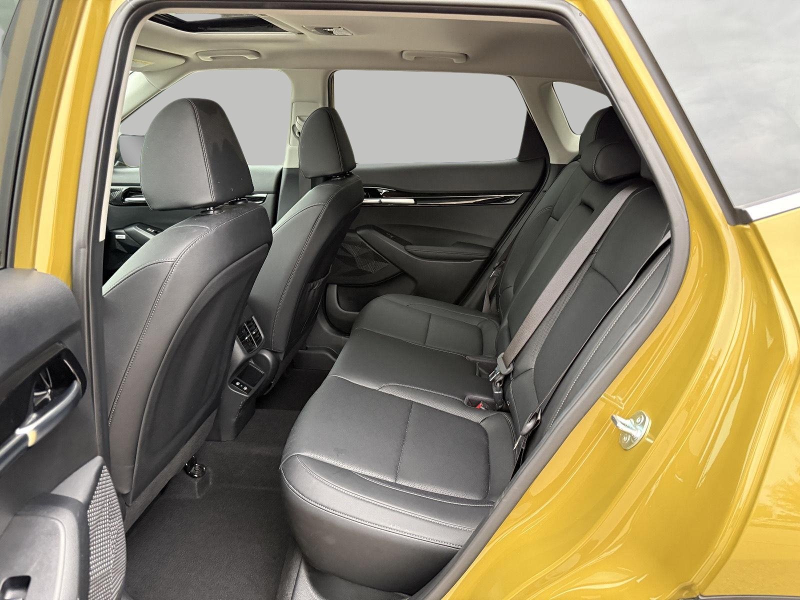 Used 2024 Kia Seltos SX w/ SX Sunroof Package AWD/4WD image 27