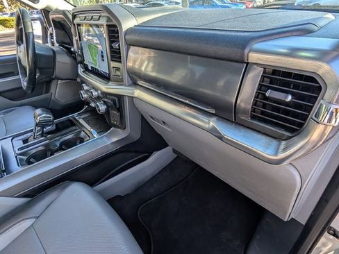 Used 2023 Ford F150 Lariat w/ Trailer Tow Package image 22