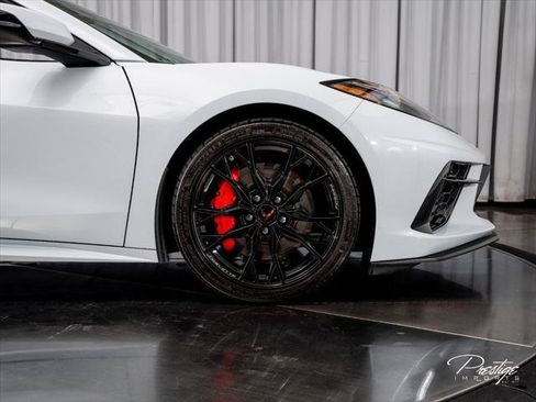 Used 2024 Chevrolet Corvette Stingray Premium Cpe w/ Z51 Performance Package RWD image 22