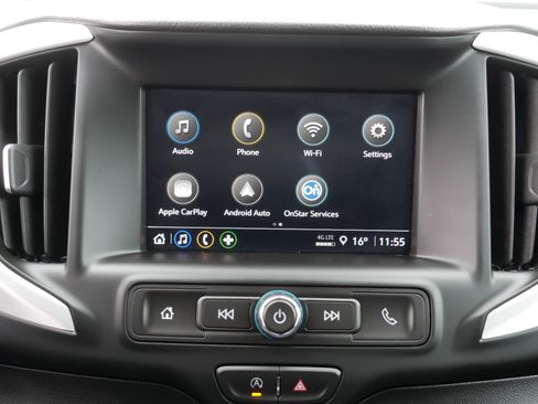 Used 2024 GMC Terrain SLE w/ Driver Convenience Package image 30