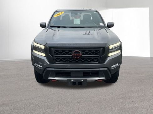 Used 2024 Nissan Frontier PRO-4X image 6