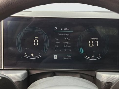 Used 2025 Hyundai Sonata SEL FWD image 31