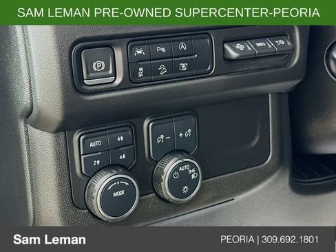 Used 2023 Chevrolet Tahoe Premier AWD/4WD image 10