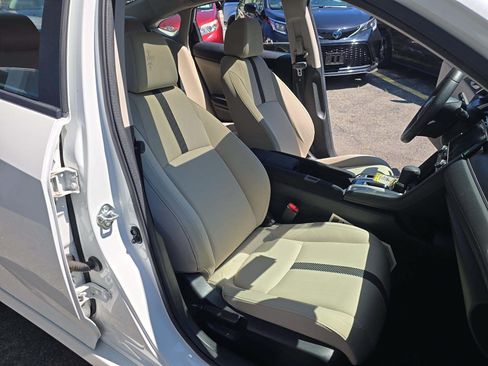 Used 2016 Honda Civic EX image 3