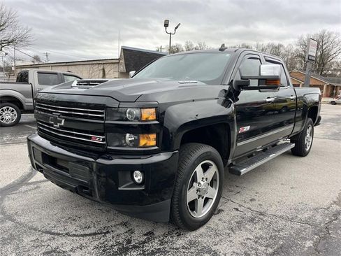 Used 2018 Chevrolet Silverado 2500 LTZ w/ Duramax Plus Package image 8