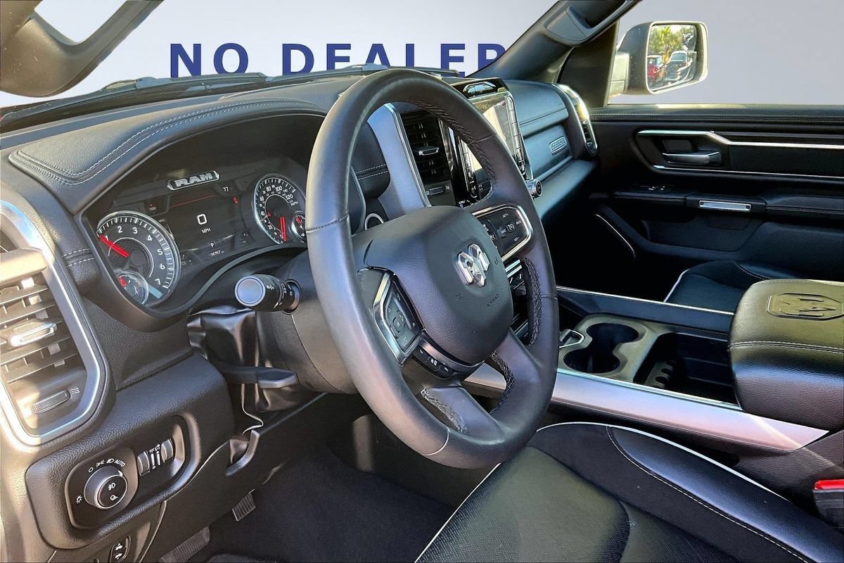 Used 2025 RAM 1500 Laramie AWD/4WD image 18