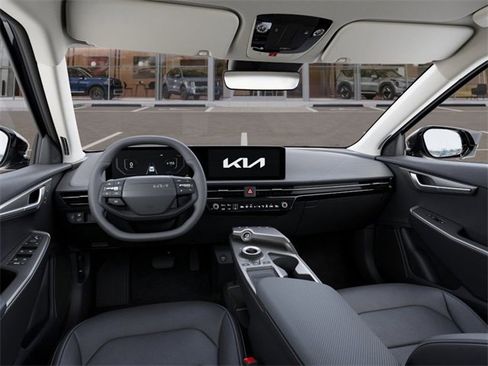 New 2025 Kia EV6 Wind image 14