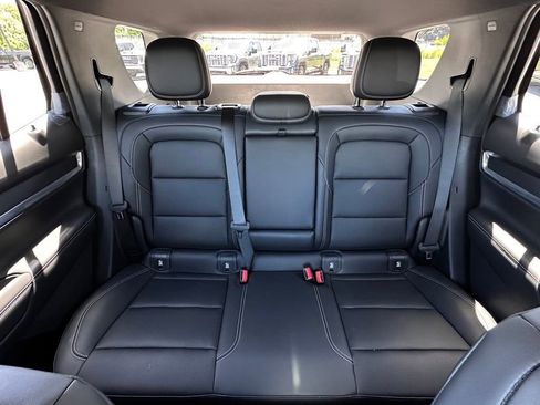 New 2026 GMC Terrain Elevation w/ Elevation Premium Package AWD/4WD image 18